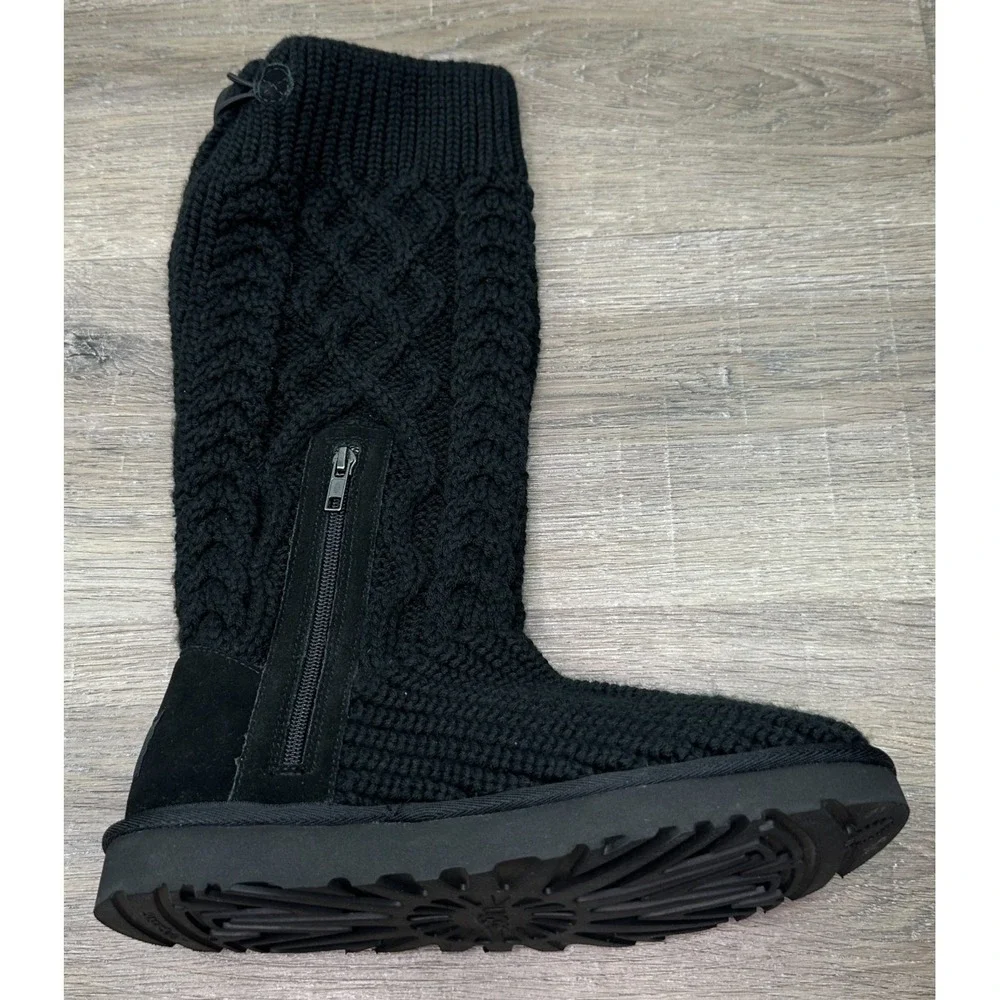 UGG Women Classic Cardi Cabled Knit Boots Black 8 1146010